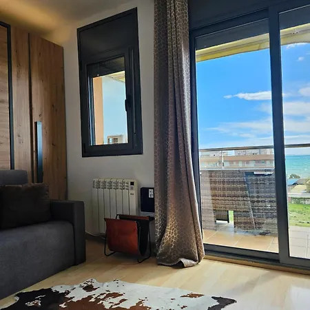 Front Canet Apartmán