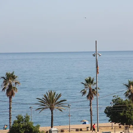 Front Canet